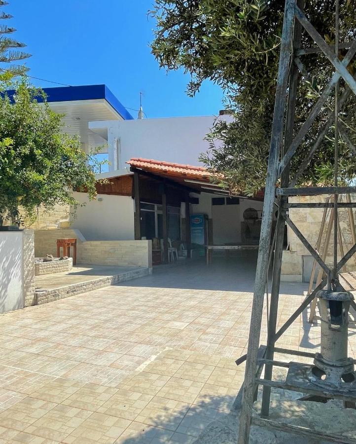 Blue Sky Villa In Crete Epano Vathia Bagian luar foto