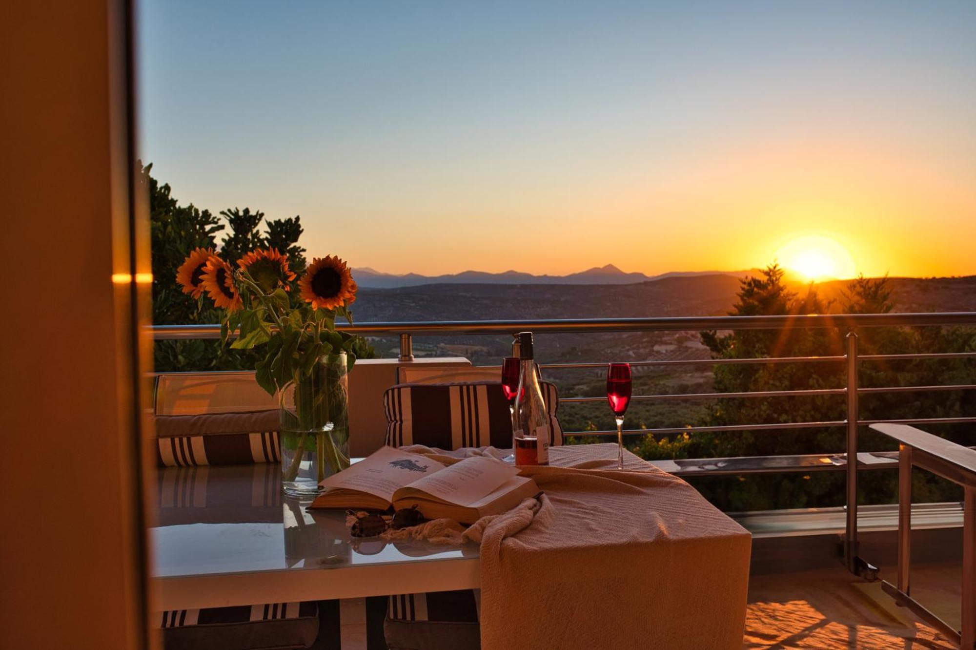 Blue Sky Villa In Crete Epano Vathia Bagian luar foto